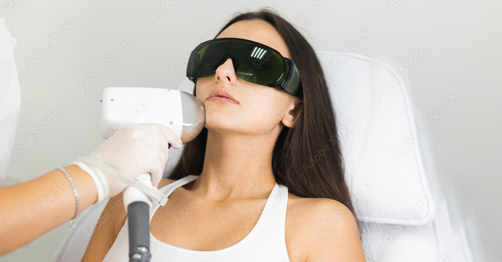 The Luminous Glow: Unpacking the Benefits of Facial Laser Treatments